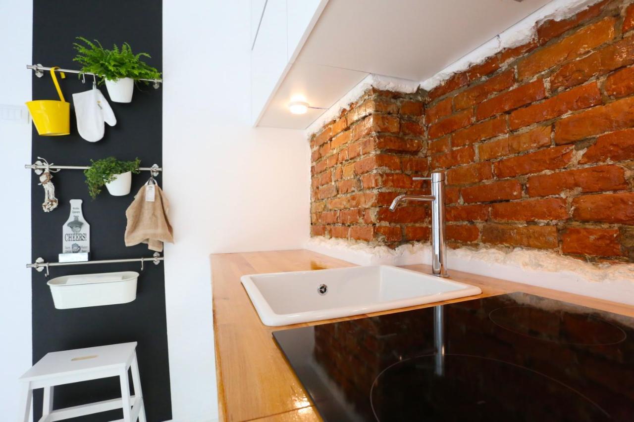 Ceronav Citycenter Galati, Disscount On Google! Apartment Exterior photo